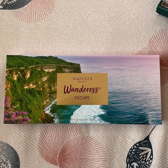 Wander Beauty Wandress Escape Eyeshadow Palette - Picture 3 of 3